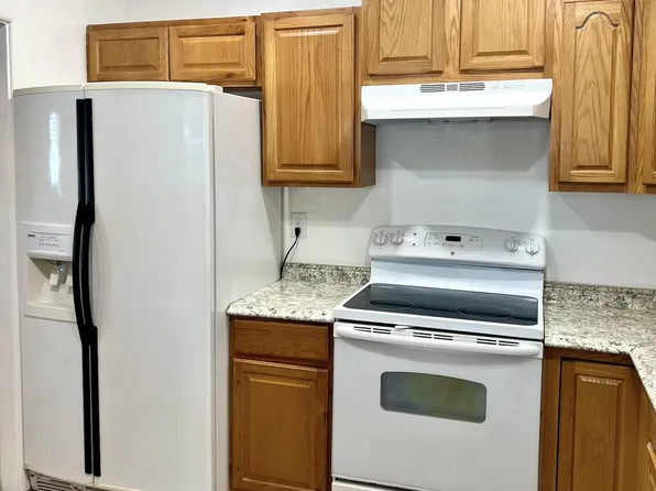 2710 N Winstel Blvd, Tucson, AZ 85716