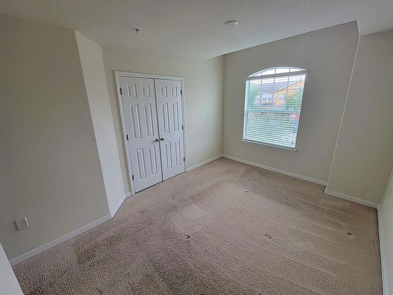 9571 Silver Buttonwood St — Photo 8