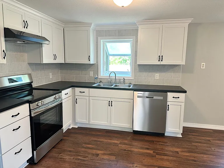 4014 Serenity Ln — Photo 3