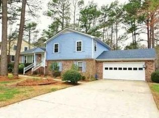 611 Clover Dr, Jacksonville, NC 28546