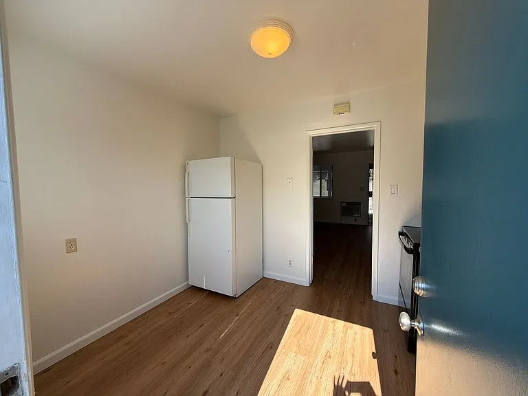 314 Lawton Street — Photo 15