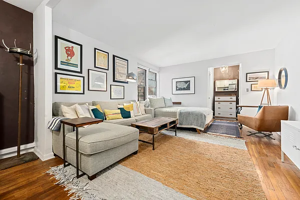 Rented by Douglas Elliman | media 11