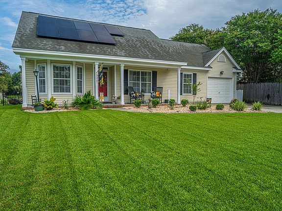 3rd image of 3247 Middleburry Ln