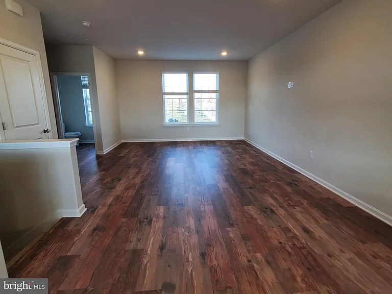 1260 Veritas Ln — Photo 13