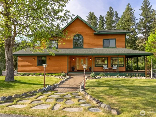 19 Mariposa Lane, Winthrop, WA 98862