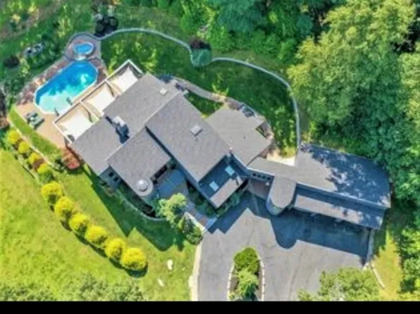 16 Perona Rd, Andover Twp., NJ 07821