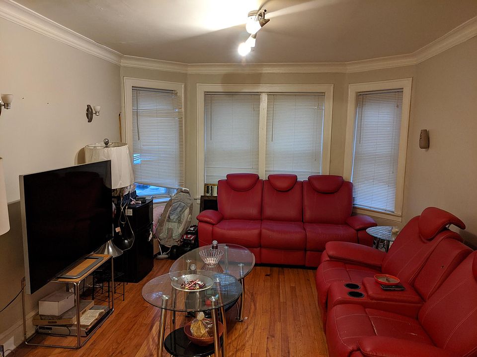 1st image of 1300 N Pine Ave #2