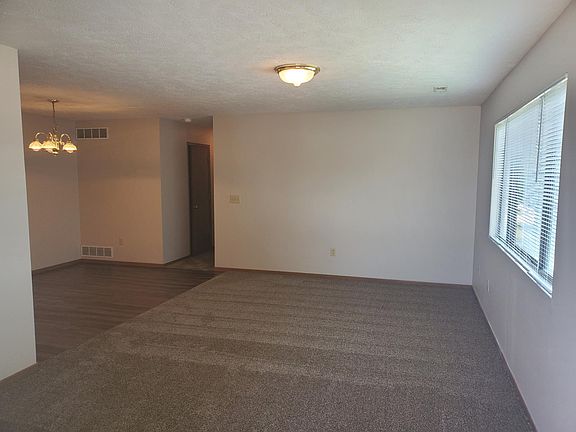 2nd image of 663 Faidley Ct #12