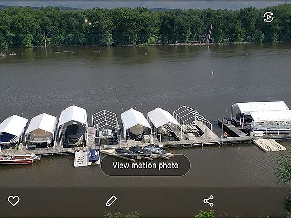 4th image of 605 Sandy Point Rd Unit 11