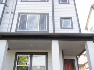 28629 SW Orleans Ave, Wilsonville, OR 97070
