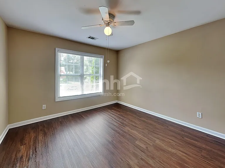 1852 Clear Springs Ln — Photo 21