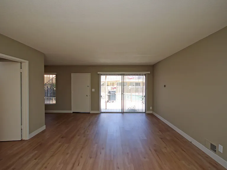 1170 Huntington Dr #A8 — Photo 18