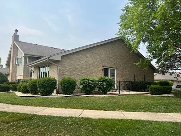 2nd image of 18206 Tennessee Ln