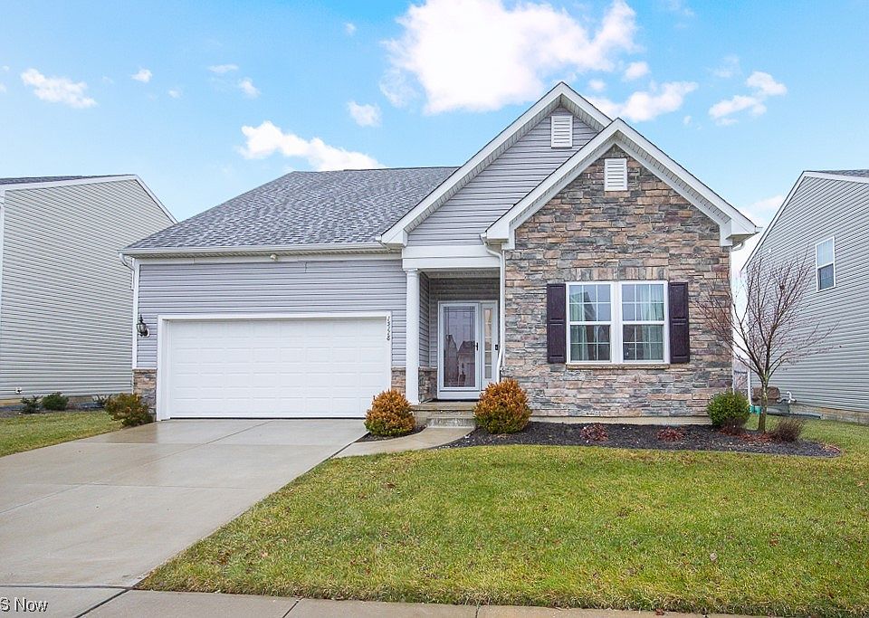 1st image of 15118 Ruby Ln