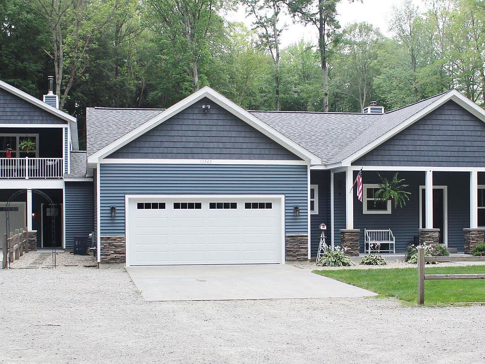 1st image of 13542 Ferris St