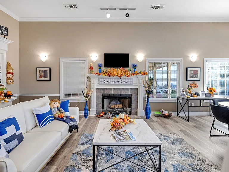 Relax in comfort in our cozy clubhouse at Cambury Hills Apartments, 16255 Emmet Plaza, Omaha, NE 68116. Professionally Operated by Highlands Vista Group.