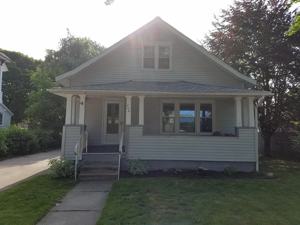 406 N William St