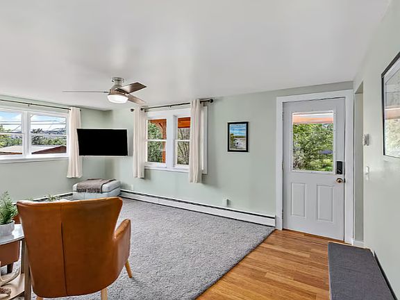 3rd image of 237 Saint Paul St #1