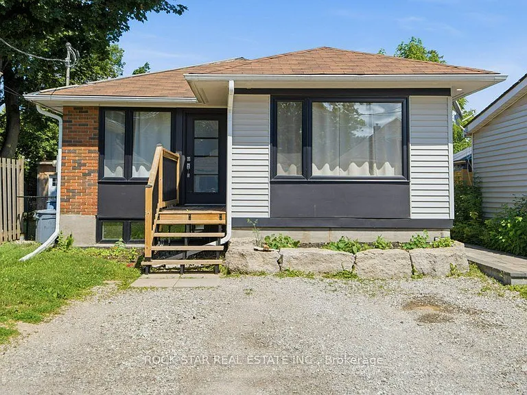 43 Maitland St #LOWER — Photo 1