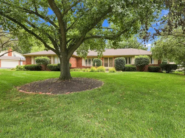 11105 Wood Ct, Carmel, IN 46033