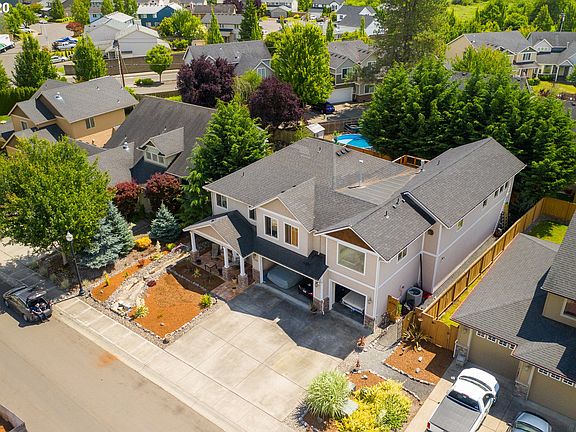 2nd image of 6205 NE 107th St