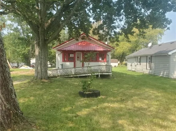 365 S Gum Street, North Vernon, IN 47265