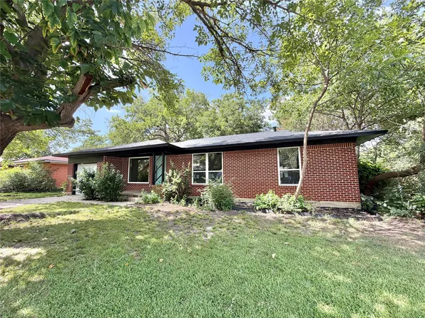 1812 Carlton St, Denton, TX 76201
