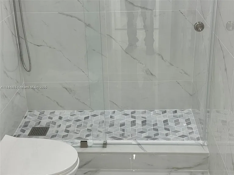 18031 Biscayne Blvd #502 — Photo 12