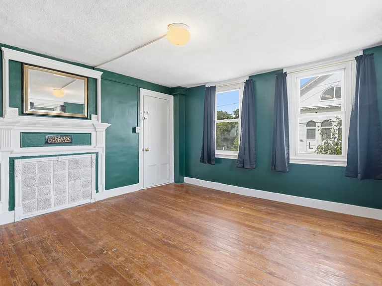 2154 Broad St #2 — Photo 6
