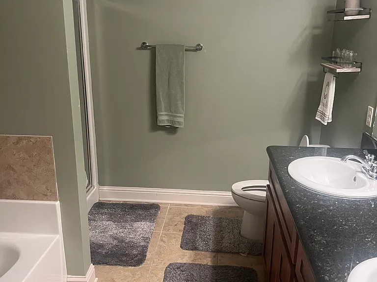 27400 Deborah Dr — Photo 6