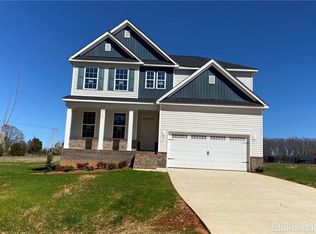 2104 Dock Ridge Dr, Stokesdale, NC 27357