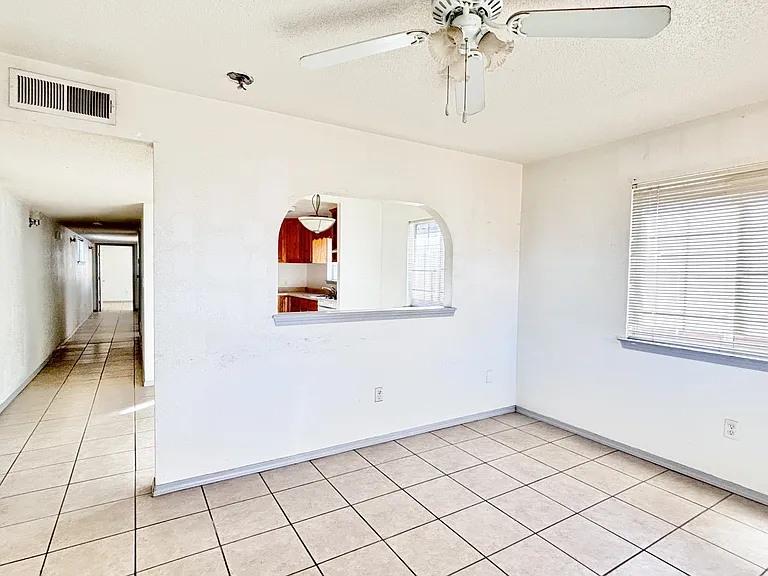 2717 Idalia Ave #B-1 — Photo 3