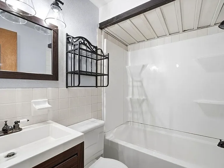 101 S Rocky River Dr #405 — Photo 10