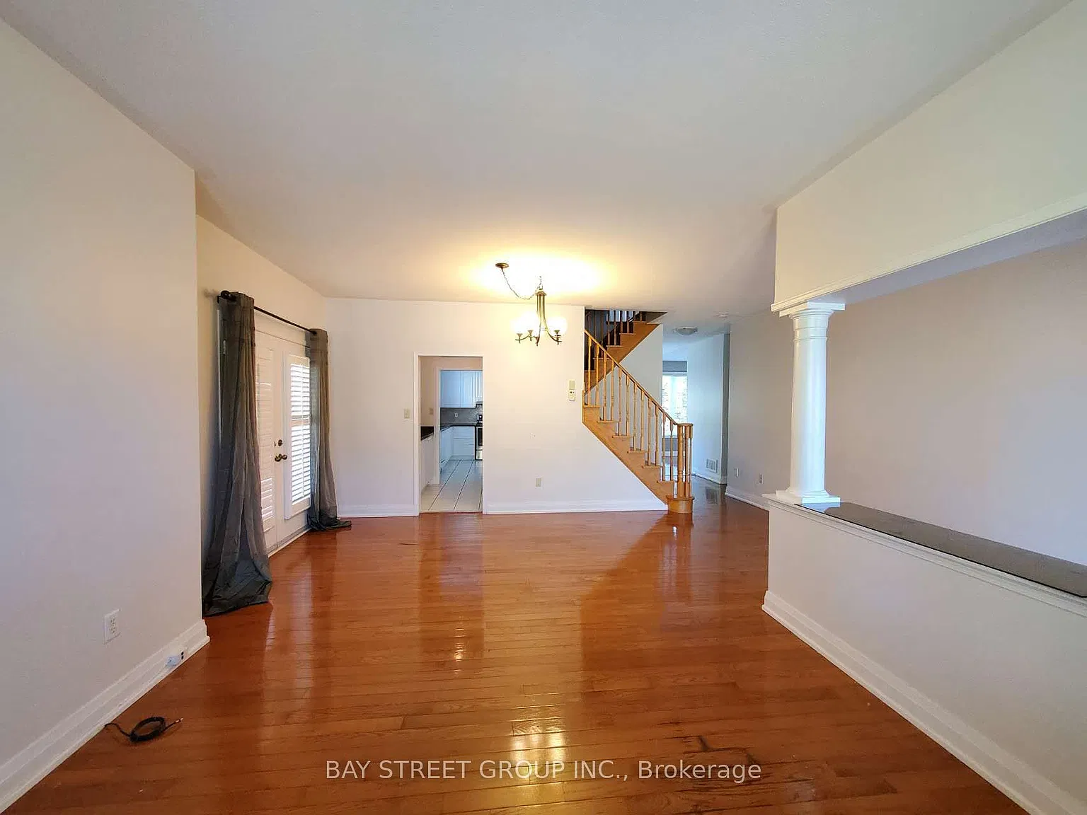 4 bed, $4,300 — Photo 3