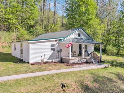 496 Camp Joy Road, Zionville, NC, 28698