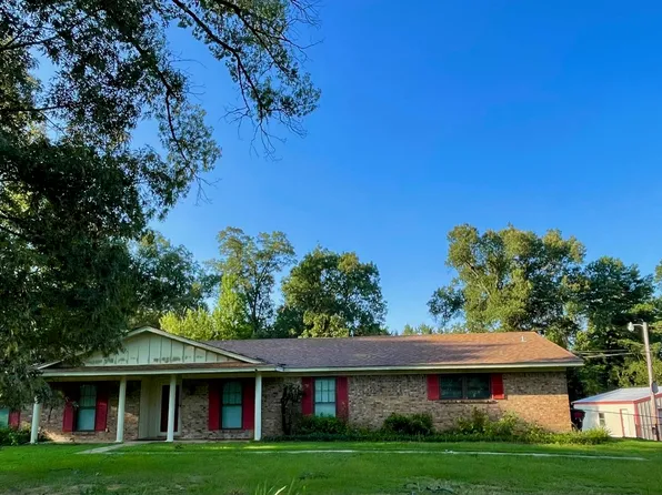 1252 County Road 1127, Daingerfield, TX 75638