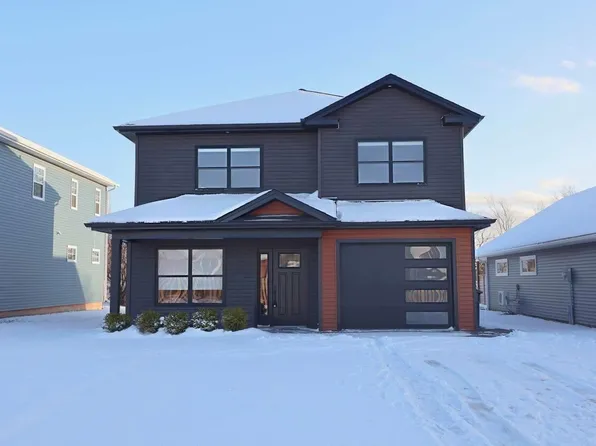 42 Holmes Ln, Charlottetown, PE C1C 0V4