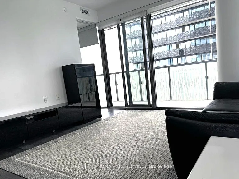 50 Charles St E #3905 — Photo 5
