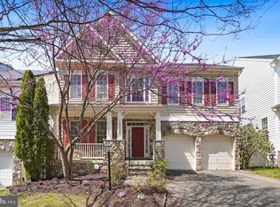 12333 Cherry Branch Dr, Clarksburg, MD
