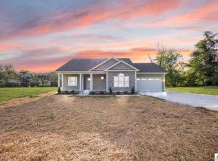 1521 Short Cut Rd, Horse Cave, KY 42749