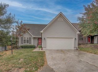 8422 N Chatham Ave, Kansas City, MO 64154