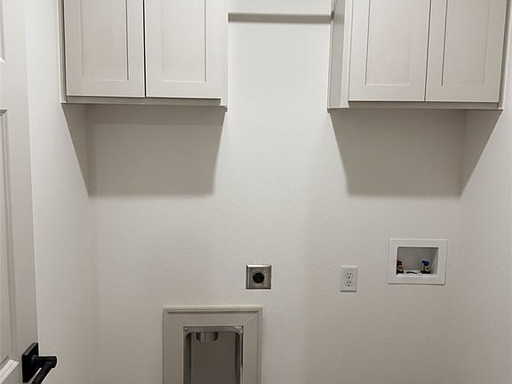 5th image of 3106 SW Lovely Ln