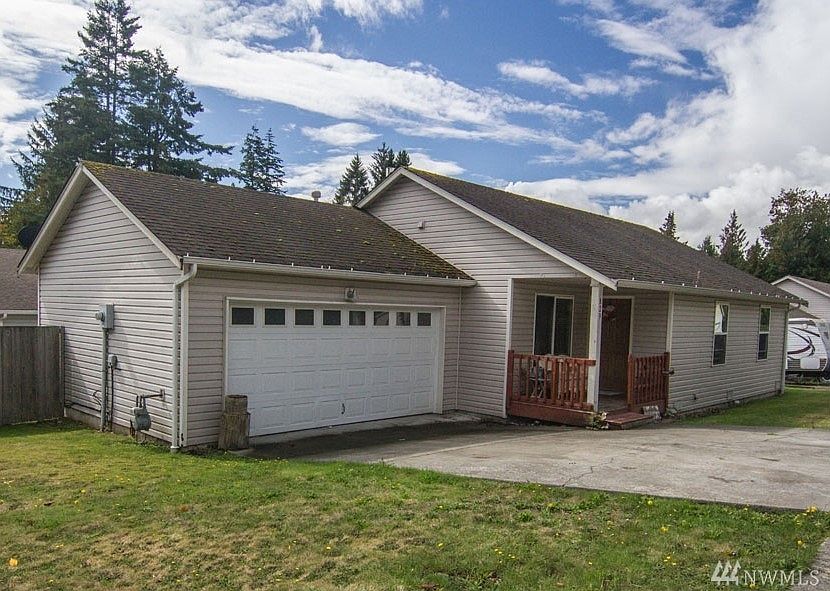 1st image of 829 Park Cottage Pl