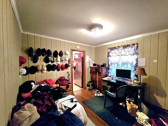 4th image of 3006 Creekwood Dr
