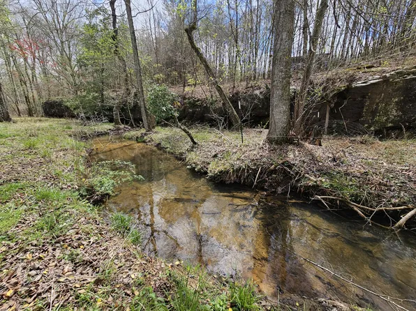 355 Monteagle Falls Rd, Monteagle, TN 37356