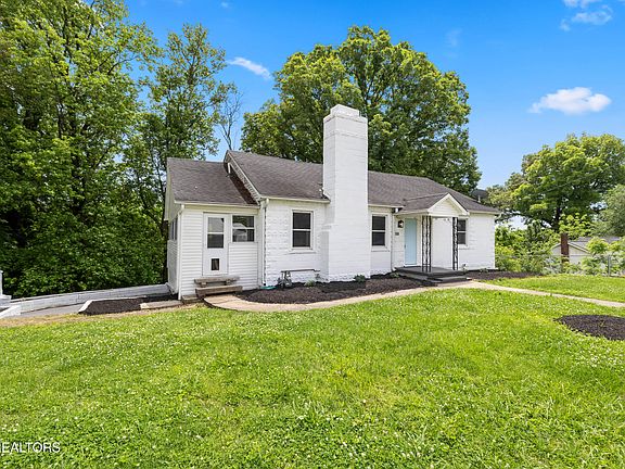 2nd image of 308 Nash Rd