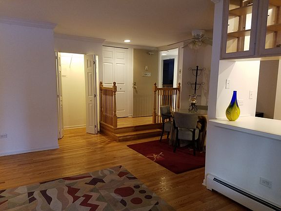 4th image of 7936 Janes Ave #251