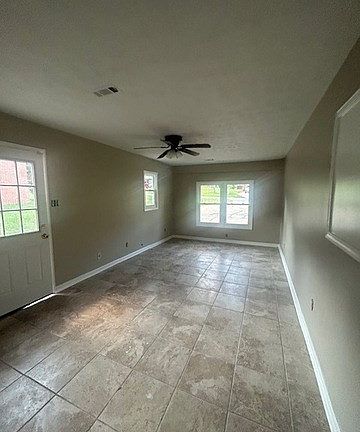 4th image of 5608 SW Monmouth Dr
