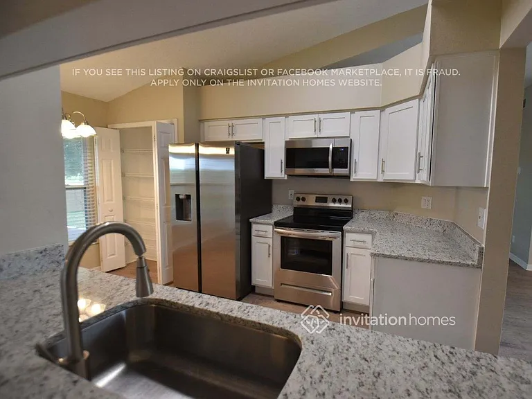 14841 Margaux Dr — Photo 6