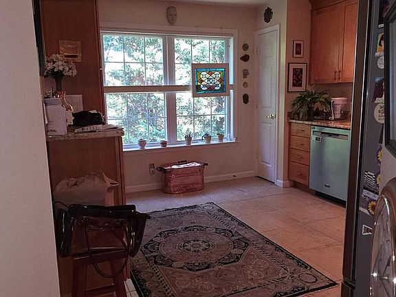 3rd image of 9226 James Howard Ln #9226
